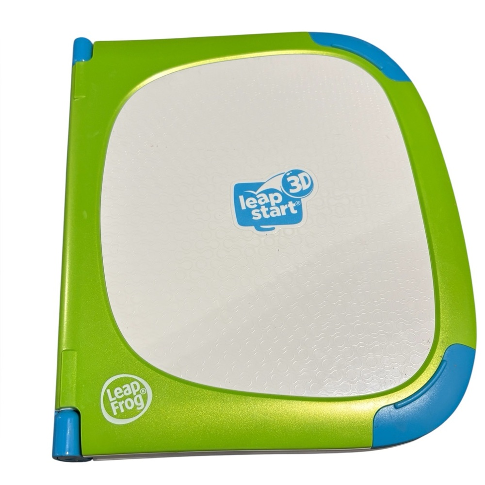 Leapfrog LeapStart 3D Green Interactive Learning System & Book Lights & Sounds